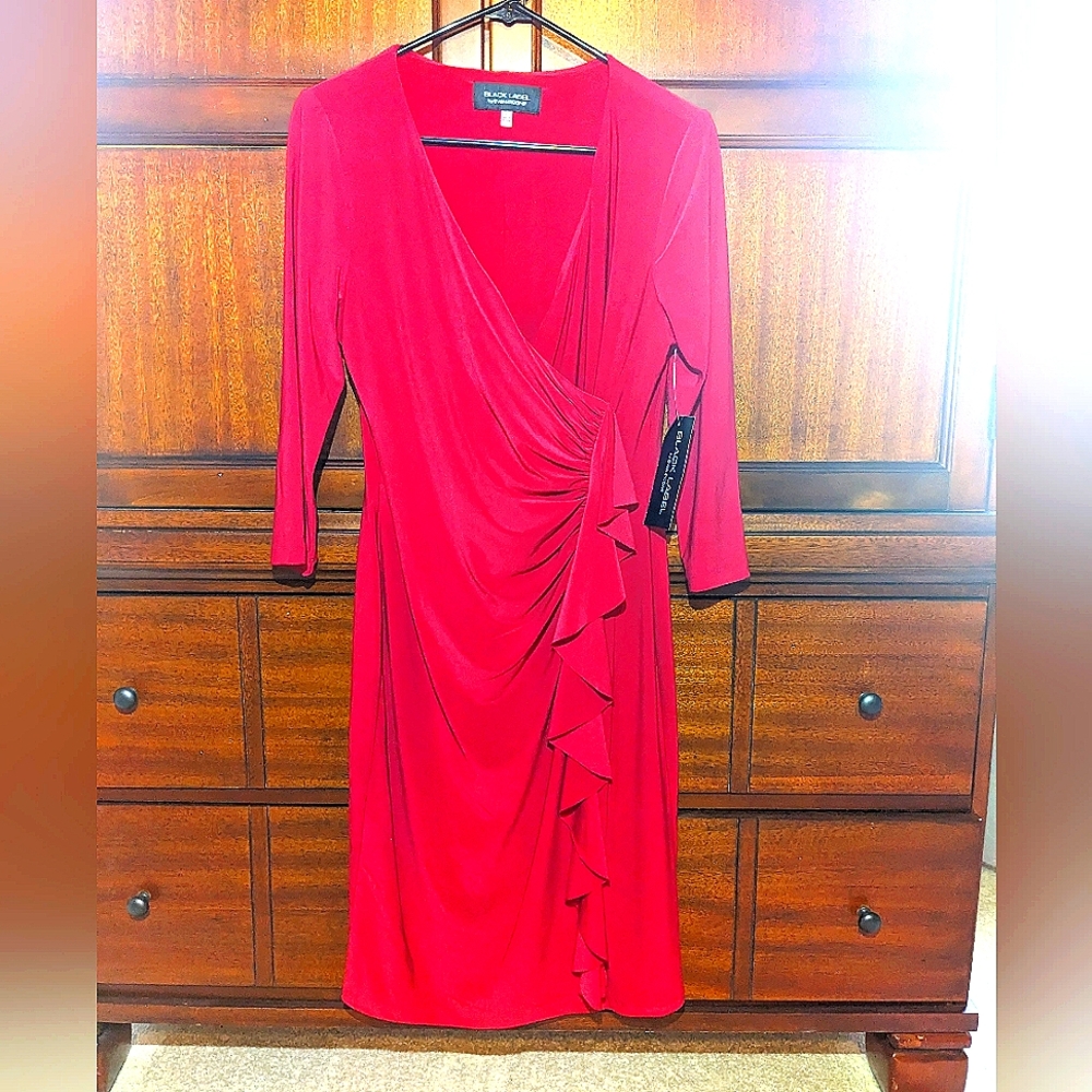Black Label by Evan Picone Red Ruched Ruffle Dress